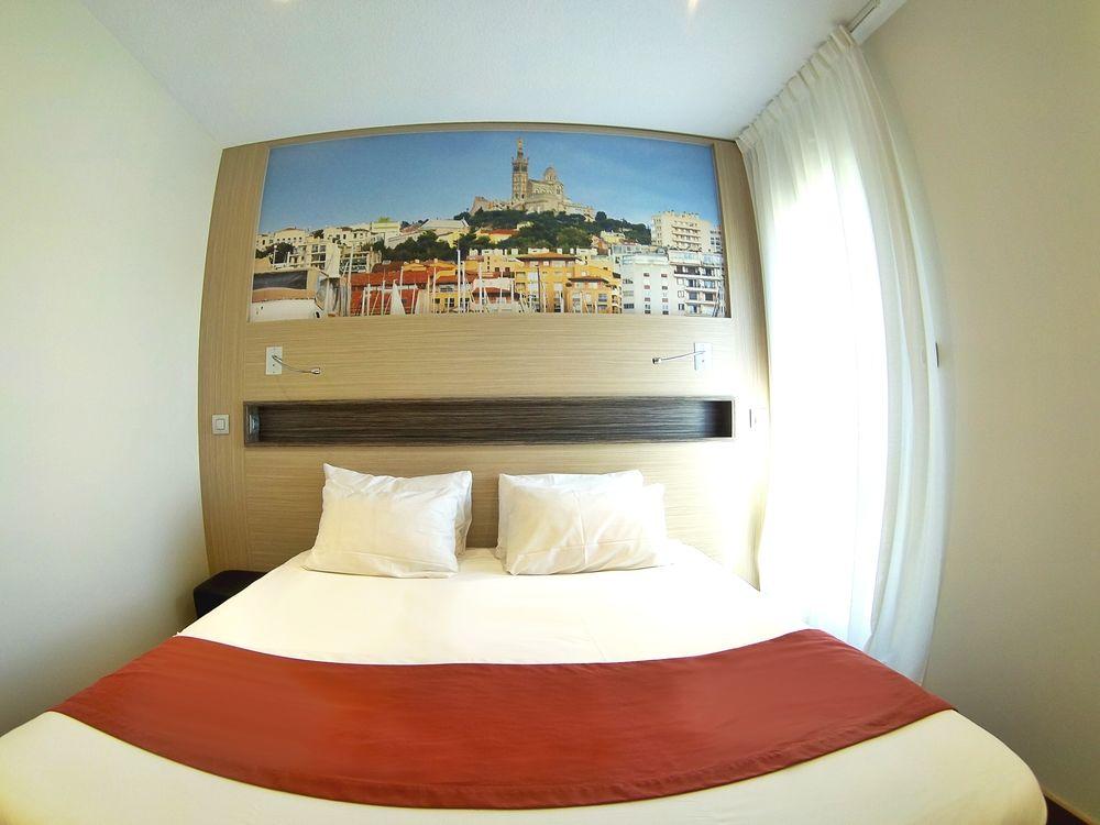 Greet Hotel Marseille Provence Aeroport Vitrolles  Exteriér fotografie